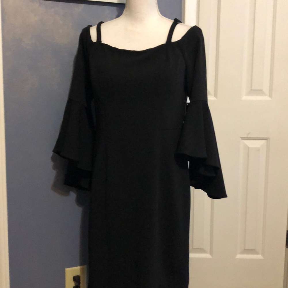 R & M Richards NWT black formal dress 3/4 bell sleeves. Perfect for the Holidays